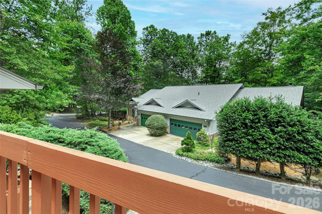 2 Duya Court Brevard NC 28712