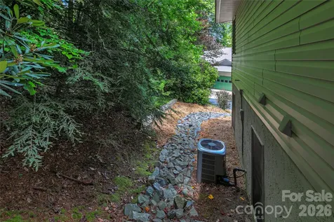 2 Duya Court Brevard NC 28712