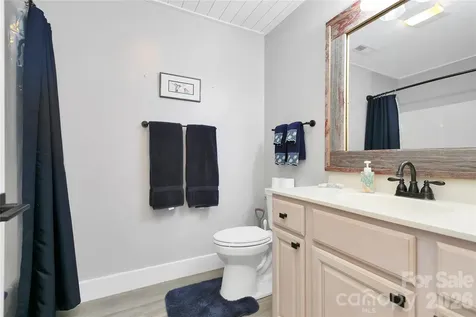 2 Duya Court Brevard NC 28712