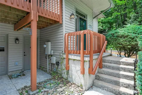 2 Duya Court Brevard NC 28712