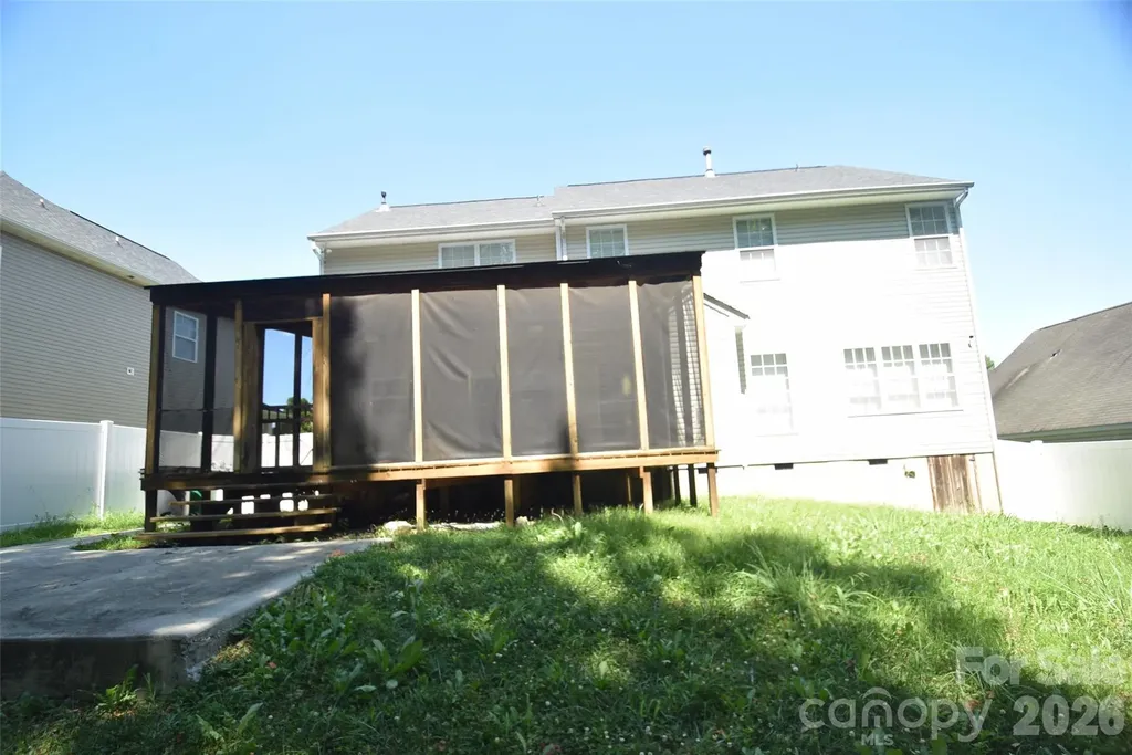 6629 Pattonsburg Drive Charlotte NC 28213