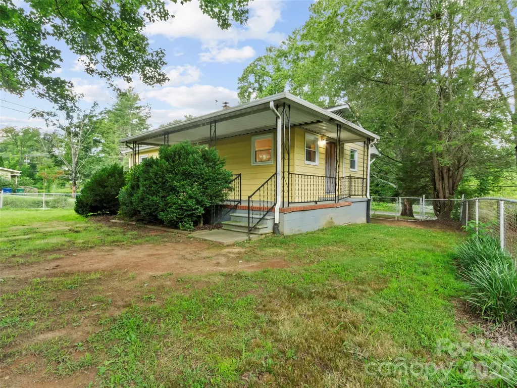 230 School Road E Asheville NC 28803
