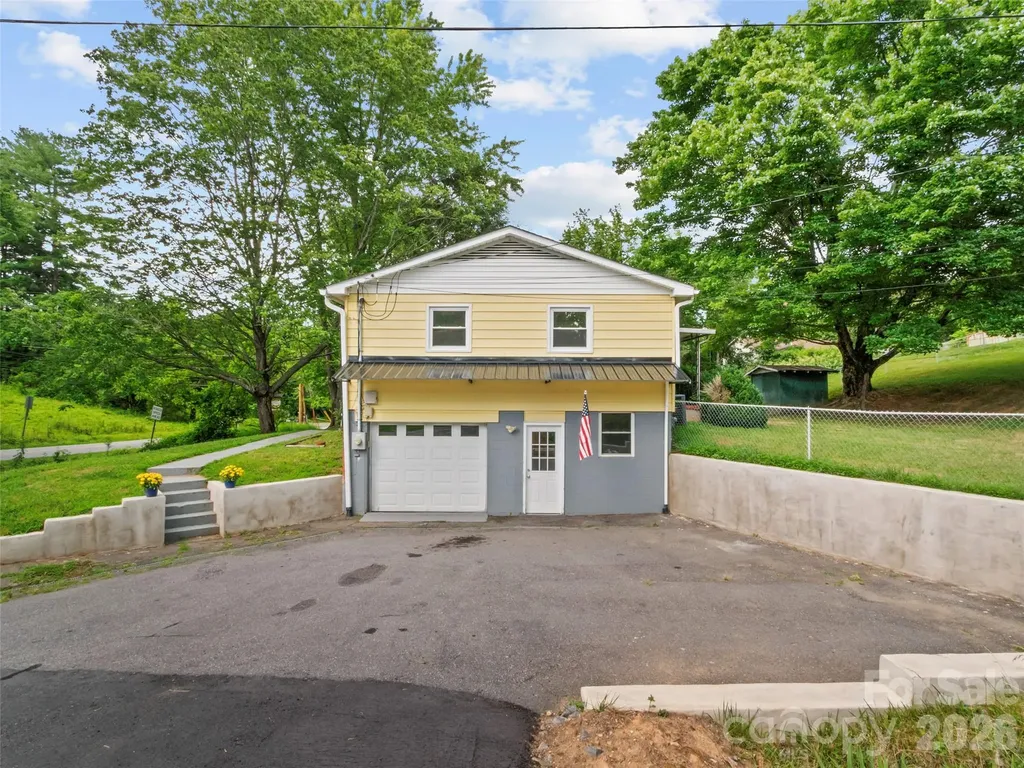 230 School Road E Asheville NC 28803