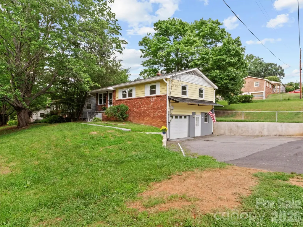 230 School Road E Asheville NC 28803