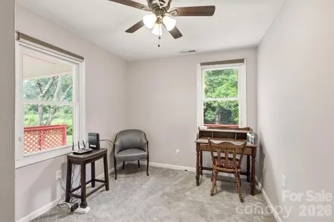 5418 Nix Creek Road Marion NC 28752
