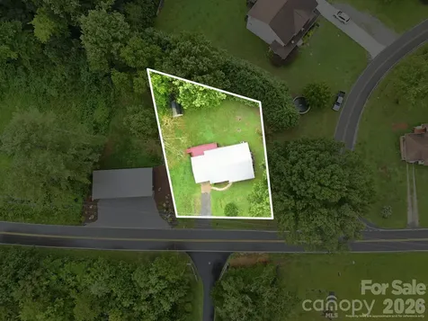 5418 Nix Creek Road Marion NC 28752