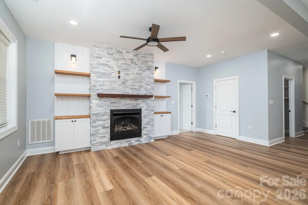 5313 Peace Haven Drive Newton NC 28658
