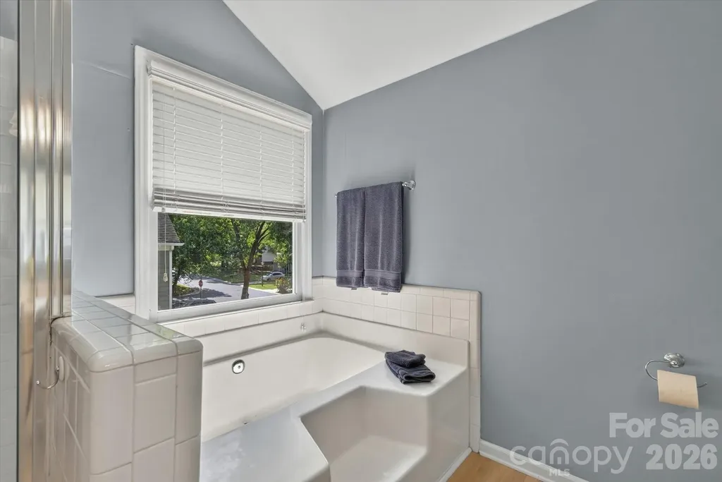 9801 Deer Spring Lane Charlotte NC 28210