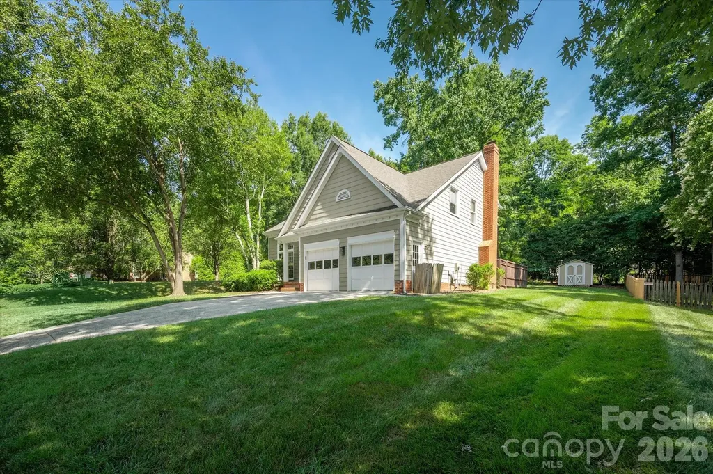 9801 Deer Spring Lane Charlotte NC 28210