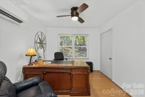 9801 Deer Spring Lane Charlotte NC 28210