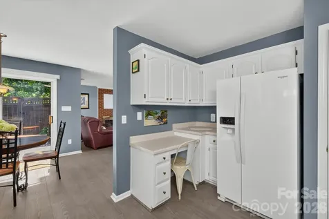9801 Deer Spring Lane Charlotte NC 28210