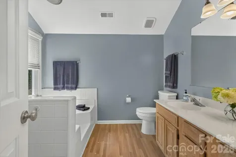 9801 Deer Spring Lane Charlotte NC 28210