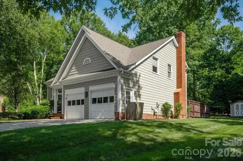 9801 Deer Spring Lane Charlotte NC 28210