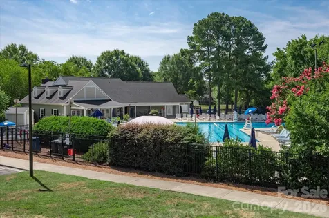 9801 Deer Spring Lane Charlotte NC 28210