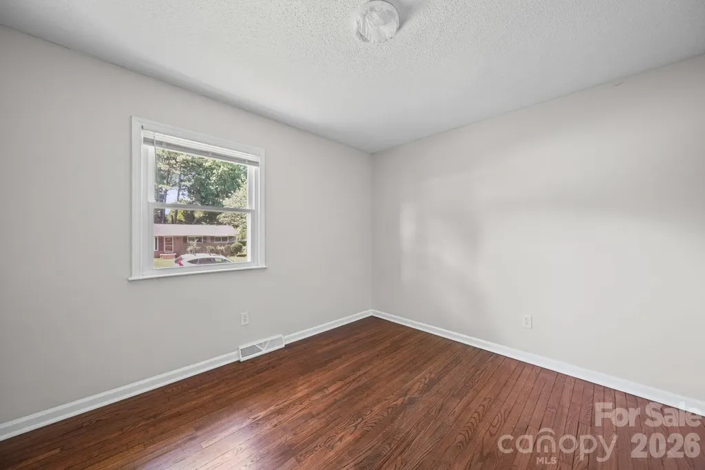4316 Mckinley Drive Charlotte NC 28208