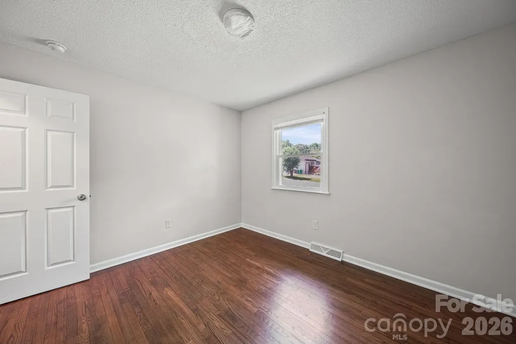 4316 Mckinley Drive Charlotte NC 28208