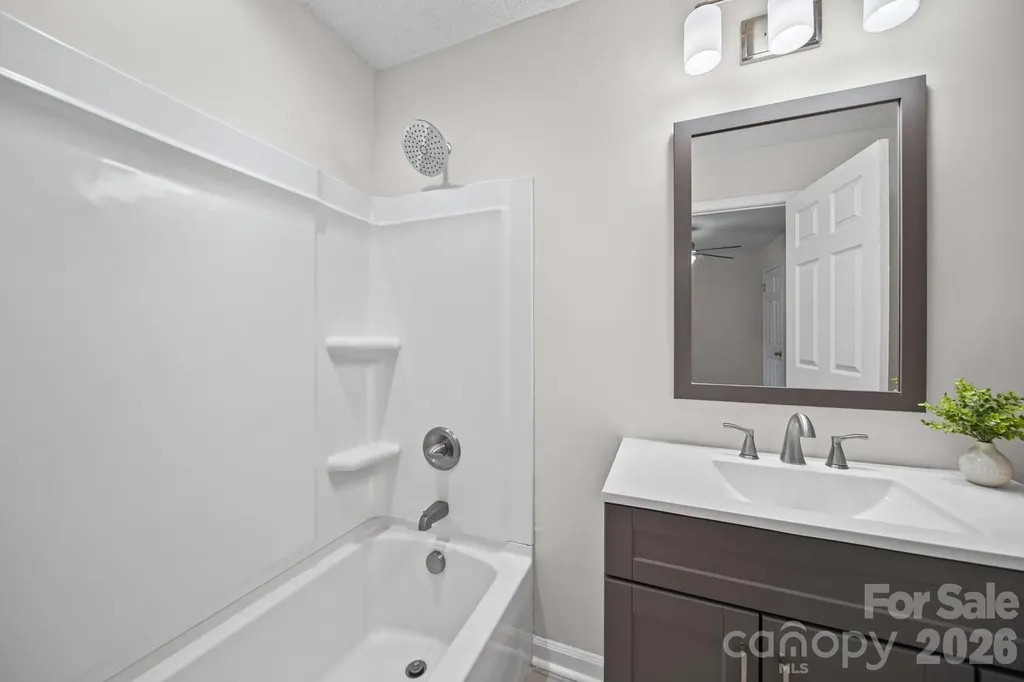 4316 Mckinley Drive Charlotte NC 28208
