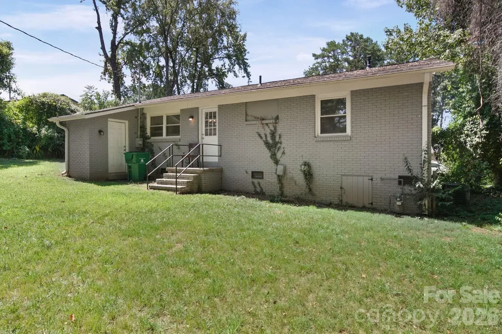 4316 Mckinley Drive Charlotte NC 28208