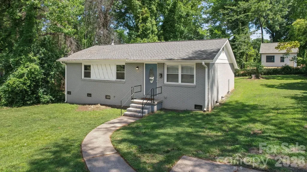 4316 Mckinley Drive Charlotte NC 28208