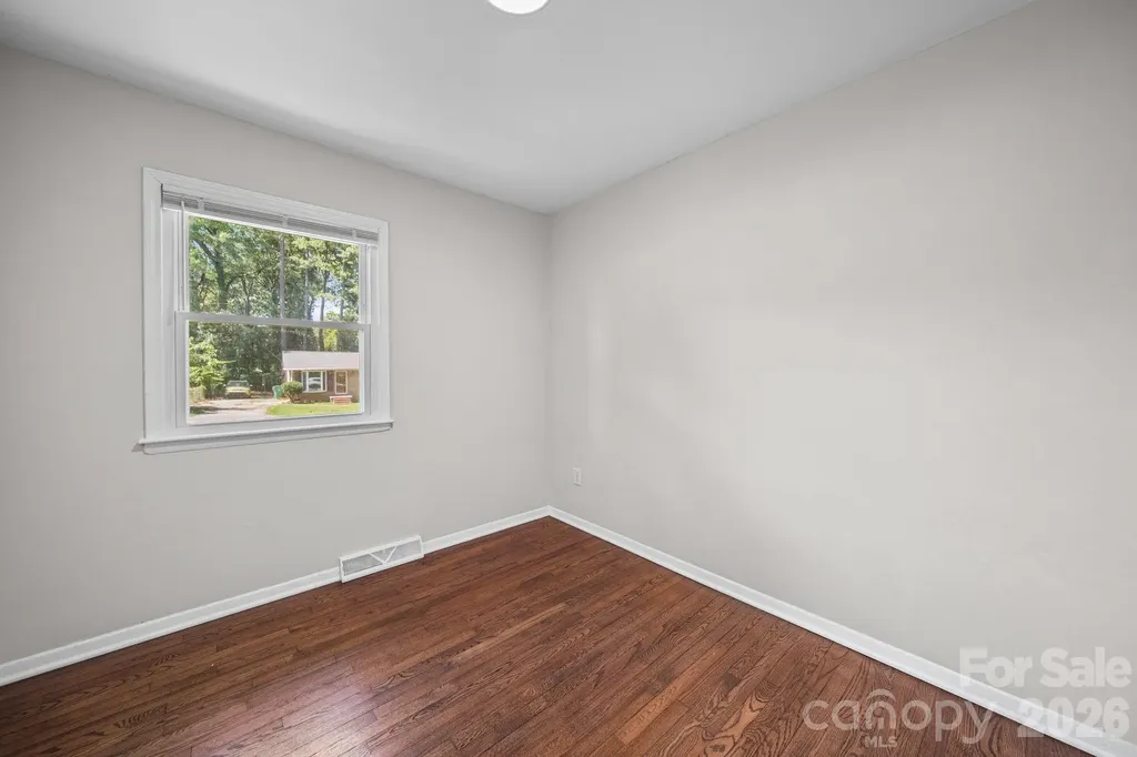 4316 Mckinley Drive Charlotte NC 28208