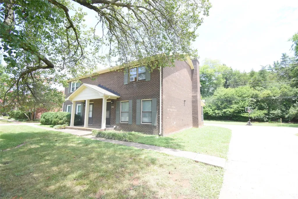 3200 Circles End Charlotte NC 28226