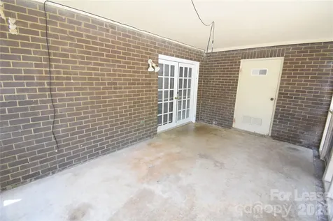 3200 Circles End Charlotte NC 28226