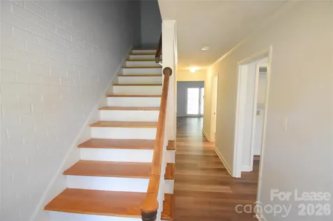 3200 Circles End Charlotte NC 28226