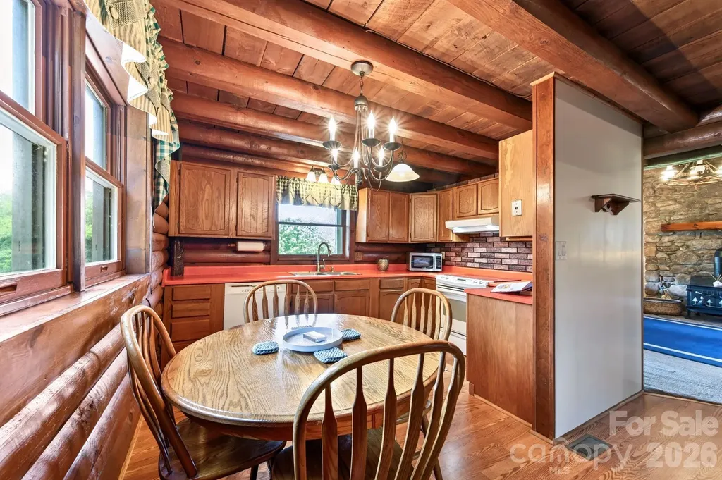 82 Sharon Road Fairview NC 28730