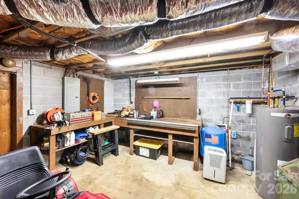 82 Sharon Road Fairview NC 28730