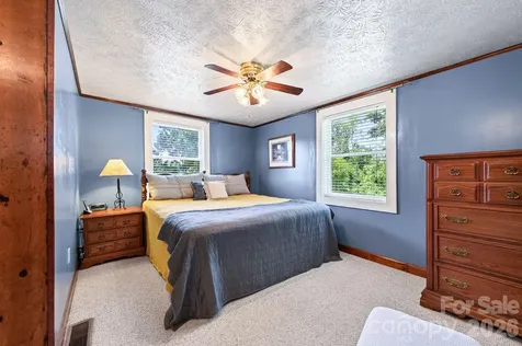 82 Sharon Road Fairview NC 28730