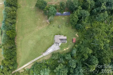 82 Sharon Road Fairview NC 28730