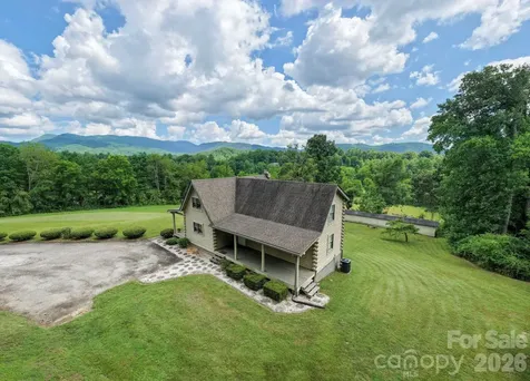 82 Sharon Road Fairview NC 28730