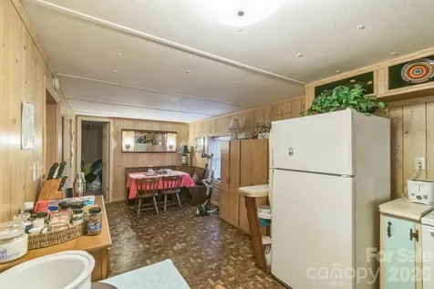 1645 Rolling Hills Road Ridgeway SC 29130