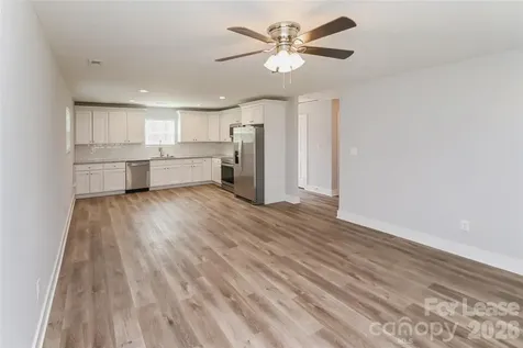 1207 Birch Street Kannapolis NC 28081