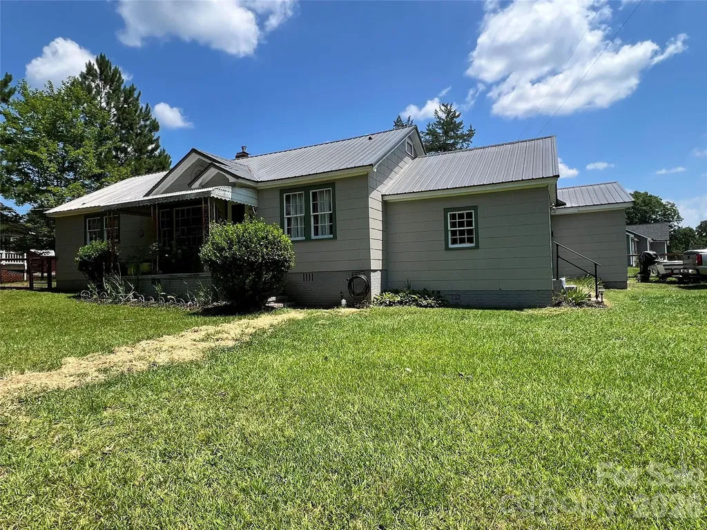24520 Ridgecrest Road Locust NC 28097