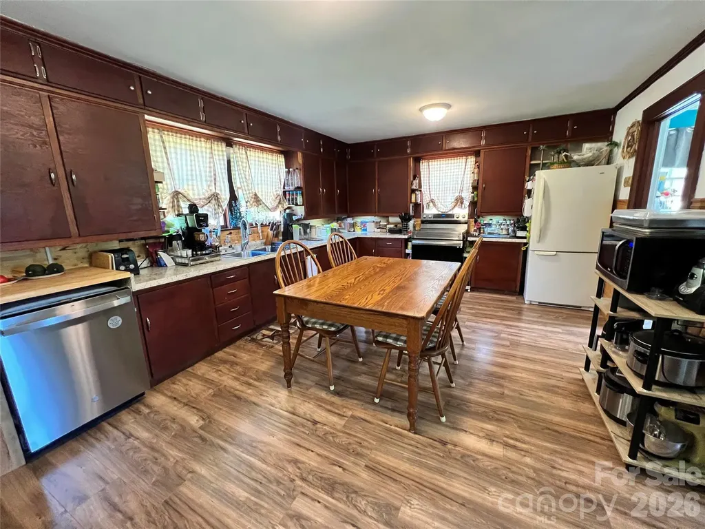 24520 Ridgecrest Road Locust NC 28097