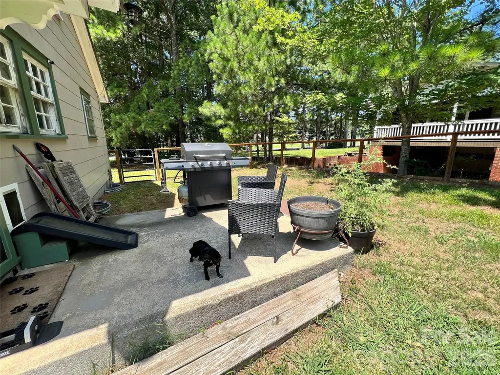 24520 Ridgecrest Road Locust NC 28097