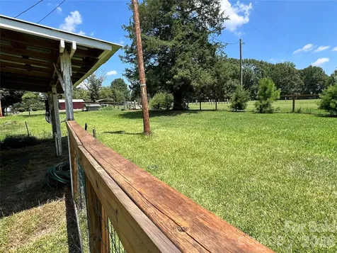 24520 Ridgecrest Road Locust NC 28097
