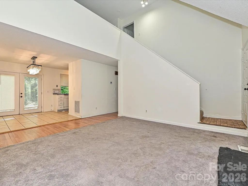 8401 Barncliff Road Charlotte NC 28227