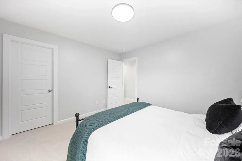 5005 Painswick Place Charlotte NC 28215