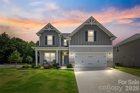 5005 Painswick Place Charlotte NC 28215