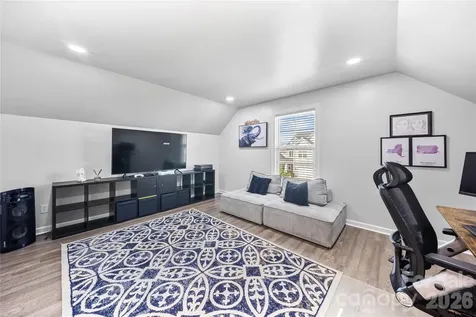 5005 Painswick Place Charlotte NC 28215