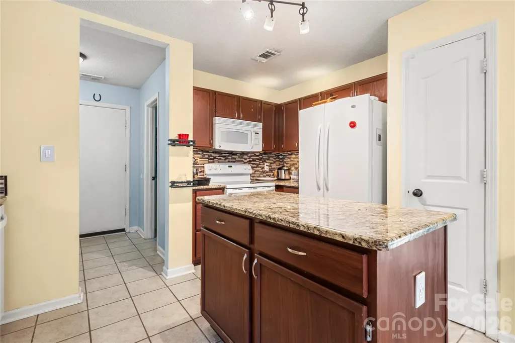 1623 Elk Creek Court Charlotte NC 28214