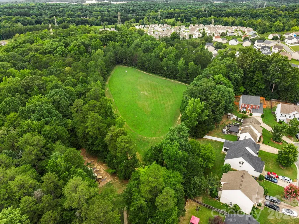 1623 Elk Creek Court Charlotte NC 28214