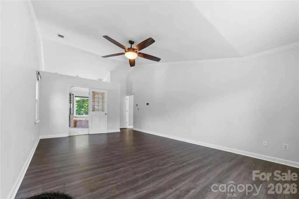 5010 Ardenwoods Drive Charlotte NC 28215