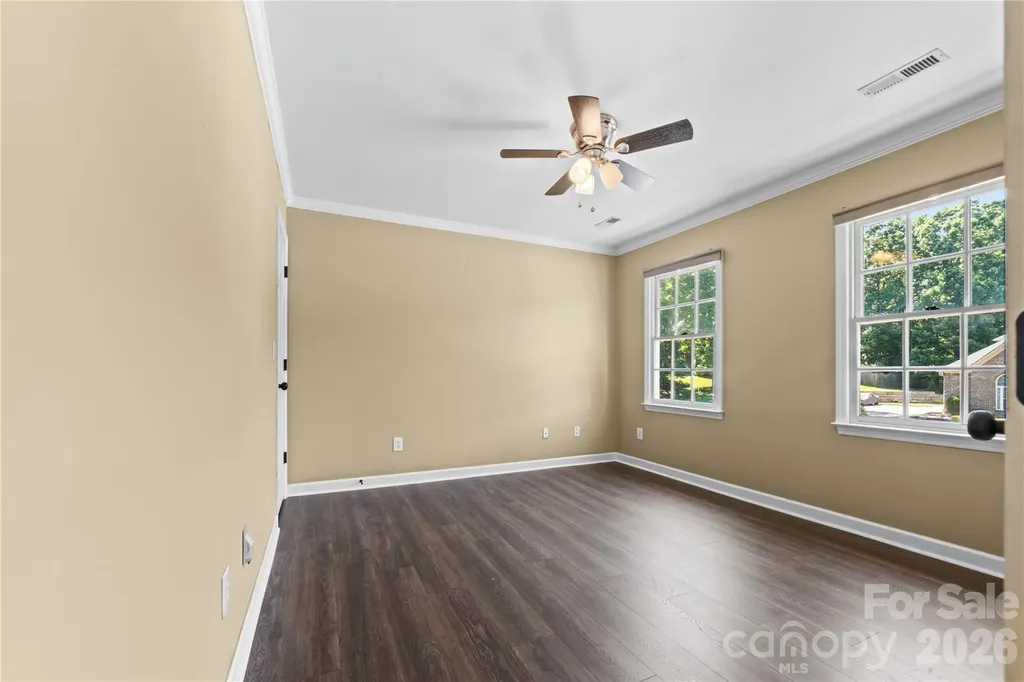 5010 Ardenwoods Drive Charlotte NC 28215