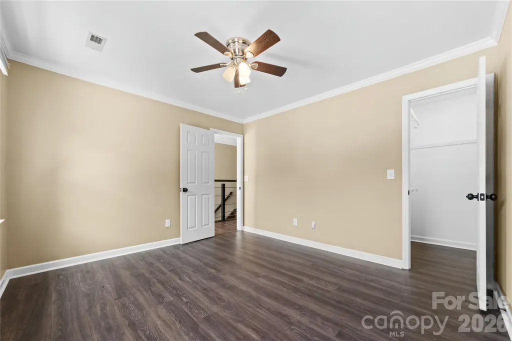 5010 Ardenwoods Drive Charlotte NC 28215