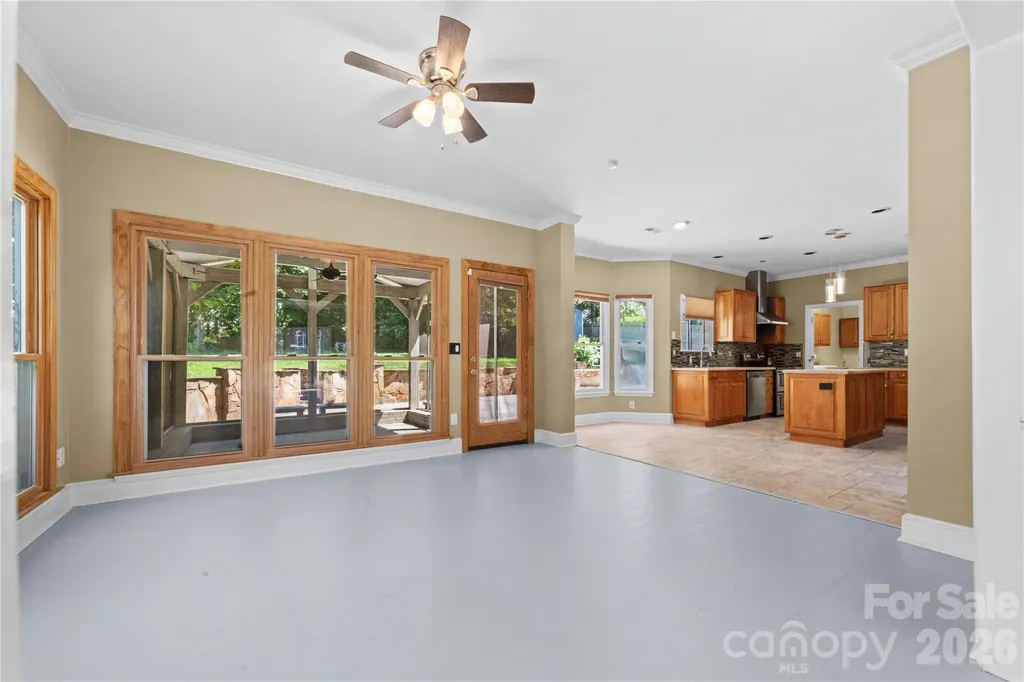 5010 Ardenwoods Drive Charlotte NC 28215