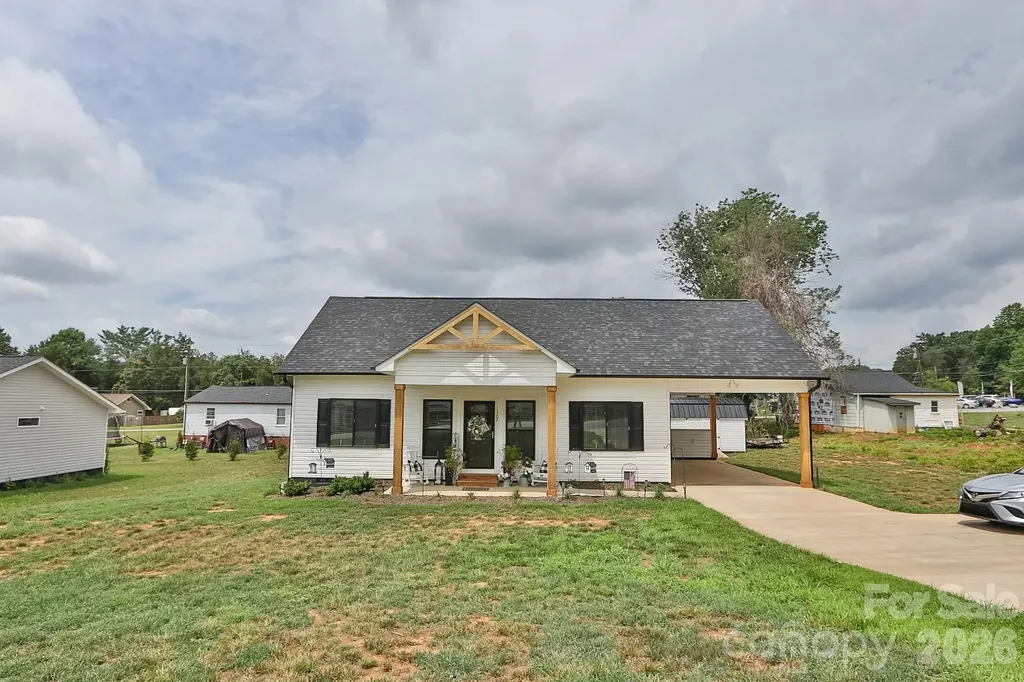 1307 Unifi Industrial Drive Yadkinville NC 27055