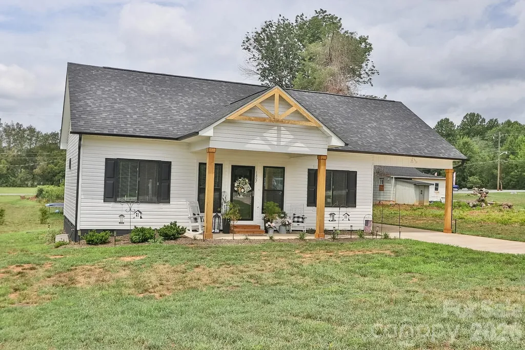 1307 Unifi Industrial Drive Yadkinville NC 27055